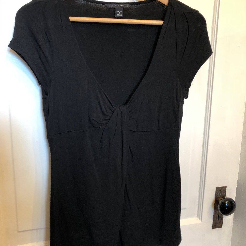 Black Short Sleeve V-Neck Shirt